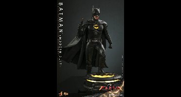 Hot Toys The Flash Movie Masterpiece Action Figure 1/6 Batman (Modern Suit) 30 cm Action Figuur