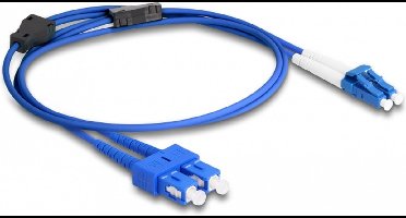 Vezel optische kabel met metalen Armouring LC Duplex naar SC Duplex Singlemode OS2 1 M