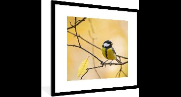 PosterMonkey - Poster - Fotolijst - Vogel - Koolmees - Geel - Takken - Blad - 40x40 cm - Poster dieren - Poster vogels - Foto lijst - Poster met kader - Frame