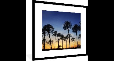 PosterMonkey - Poster natuur - Fotolijst - Palmboom - Zon - Strand - 40x40 cm - Frame - Poster met kader - Muurdecoratie - Foto met lijst