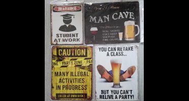 Maddeco - Blikken - wandborden - onderwerp - student  - set 45 - blik decoratiebordje