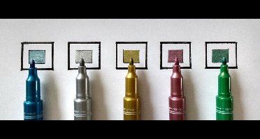 Staedtler Metallic Marker - set 6 kleuren + 1 x Pigment Liner GRATIS,  verpakt in een handige Zipperbag