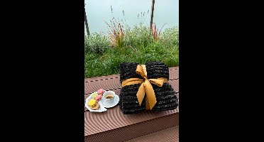 Universeel - Fleece Deken FALA - Zwart - 220x240 cm - Reliëf Golven & Oeko-Tex