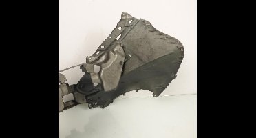 Tablier avant Vert 333/A pour scooter Piaggio 300 MP3 2016-2020 1B006603000XV7