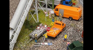 Faller - Verkeersbordenset - modelbouwsets, hobbybouwspeelgoed voor kinderen, modelverf en accessoires
