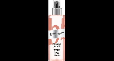 Bruno Banani Magnetic Woman Body Mist/Spritz - Jasmijn, cederhout, gianduja - 250 ML
