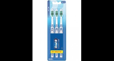Oral-B Tandenborstel Classic Care medium, 3 stuks