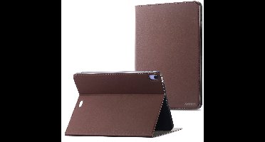 Accezz Tablet Hoes - Geschikt voor Apple iPad Air 5 (2022) / Air 4 (2020) / Air 11 inch (2026) M4 / Air 11 inch (2025) M3 / Air 11 inch (2024) M2 - Classic Tablet Case - Bruin