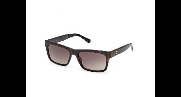 Guess Gu00221 Zonnebril Bruin Gradient Brown/CAT3 Man