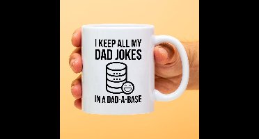 Mok Dad Jokes van Ditverzinjeniet.nl