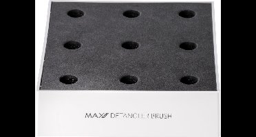 Max Pro Detangler Brushes Display