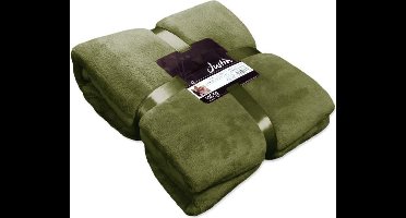 Unique Living Justin - Fleece - Plaid - 150x200 cm - Avocado Green