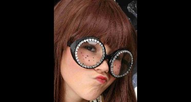 Bril rond montuur met strass contour