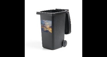 Container sticker Vliegtuigen - Vliegtuig vliegt door dramatische lucht Klikosticker - 40x40 cm - kliko sticker - weerbestendige containersticker