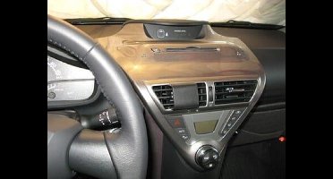 Brodit ProClip houder geschikt voor Toyota iQ 2009-2019 Center mount