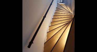 Trapverlichting ledstrip 50 cm met bewegingssensoren - Zigbee - Warm Wit - Werkt met de bekende verlichting apps - Complete set voor max. 16 treden