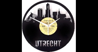 Klok gemaakt van een echte LP - Skyline Utrecht - Met geschenkverpakking