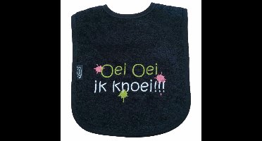 Zwarte slab met "Oei oei ik knoei"
