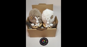 Pasen - konijn met pluche bol - in wit of taupe