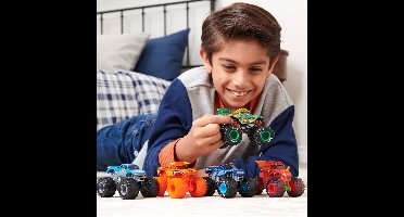 Hot Wheels Monster Jam truck Velociraptor Dino - monstertruck 9 cm schaal 1:64