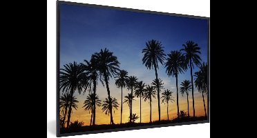 PosterMonkey - Poster natuur - Fotolijst - Palmboom - Zon - Strand - 120x80 cm - Frame - Poster met kader - Muurdecoratie - Foto met lijst