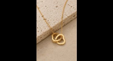 Luxe ketting - verguld - Stijlvolle ketting - Goudkleurig - Roestvrijstalen -Cadeau Voor Vrouwen- cadeau -Valentijn - Liefde - Verrassing