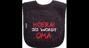 Zwarte slab met "Hoera! Jij wordt oma"