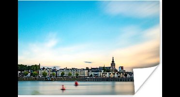 Uitzicht op de Waal en de Nederlandse stad Nijmegen Poster 30x20 cm - klein - Foto print op Poster (wanddecoratie woonkamer / slaapkamer) / Europese steden Poster