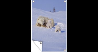 Tuinposter - Tuindoek - Tuinposters buiten - IJsbeer - Kinderen - Sneeuw - 80x120 cm - Tuin
