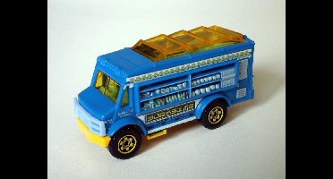Matchbox Chow Mobile 7 Cm (schaal 1:64) Blauw/geel