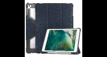 Accezz Tablet Hoes - Geschikt voor Apple iPad Air 2 (2014) / Air 1 (2013) / 6e generatie (2018) 9.7 inch / 5e generatie (2017) 9.7 inch - Trifold Bookcase - Donkerblauw