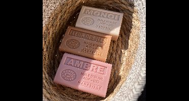 Set van 3 zepen- Amber, Monoi en Eilandbloemen geur - Savon de Marseille - Biologische olijfolie zeep - 3 x 125 gram