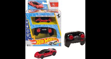 HOT WHEELS Ferrari SF90 Stradale Assetto Fiorano, Voertuig (schaal 1:64) met Afstandsbediening