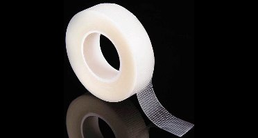 Beauty Tape - Huidvriendelijk - Fashion Tape - 450 cm - Voor strakke eyeliner - Ooglidsticker