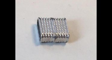 Magneetsluiting plat platinum 14x7 millimeter (gat 95x35MM) 1 Stuks