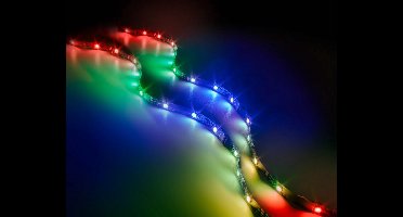 REALITY SCREEN Ledstrip - Zwart - LED RGB 6W - Lengte 3m - Dynamisch licht - Geintegreerde dimmer - Memory functie - Afstandsbediening - RGB-kleurwisselaar - Sound control - USB-aansluiting