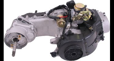 Motorblok compleet China scooter GY6 10 inch wiel met Lange achteras inclusief Carburateur