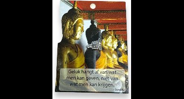 Boeddha Badge Met Inspirerende Tekst ''Geluk Hangt Af van Wat Men Kan geven, Niet Van Wat Men Kan Krijgen''