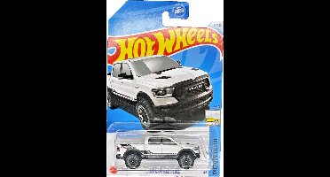 HOT WHEELS 2020 RAM 1500 REBEL WHITE 24/250 1:64 FACTORY FRESH 3/10