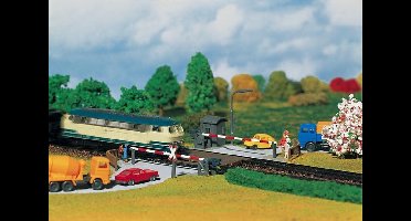 Faller - Bewaakte overweg