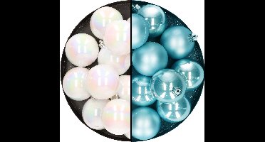Kerstballen 24x st - mix parelmoer wit/ijsblauw - 6 cm - kunststof - kerstversiering