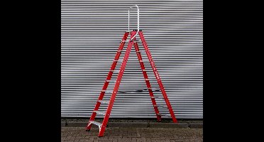 Kelfort Magazijntrap Magnus, met beugel, 2x10 treden