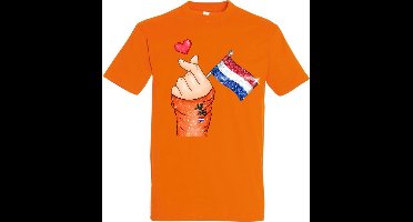 Shirt Oranje - Vlag in hand Rood Wit Blauw - Nederlands elftal - Leuk voor het EK - Maat L