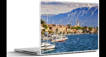 Laptop sticker - 13.3 inch - Gardameer - Boten - Bergen - 31x22,5cm - Laptopstickers - Laptop skin - Cover