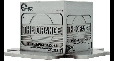 FaNaTtik Metal Gear Solid 2 Replica Cardboard Box Replica: 1/1