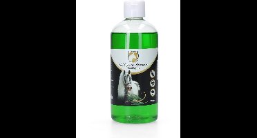 Excellent Hi Gloss Shampoo Eucalyptus - Sterk reinigende en verzorgende shampoo voor paarden, met heerlijke Eucalyptus geur- Geschikt voor het paard - 500 ml