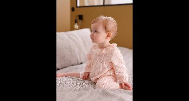 Katoenen babypakje van hydrofiel doek lichtroze