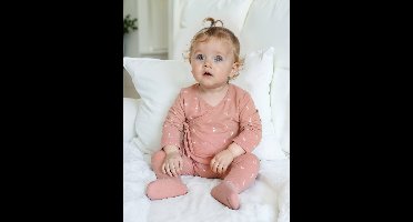 Gebloemde geboorteset rozen