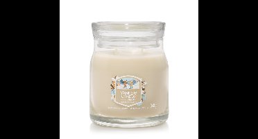 Yankee Candle vanilla flurries signature medium jar