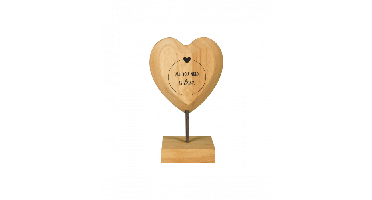 Houten hart op voet all you need is love